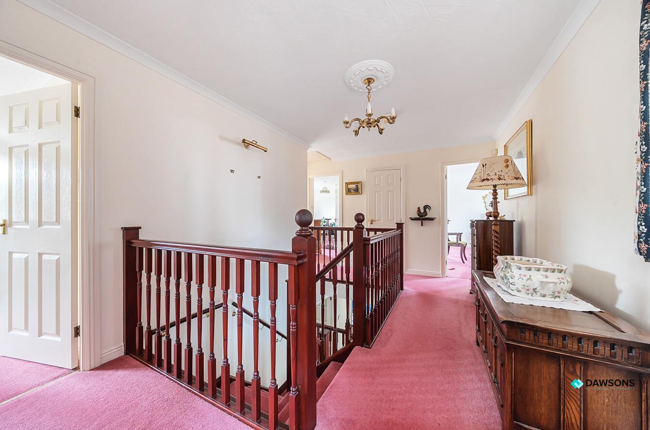 Ffordd Draenen Ddu, West Cross, Swansea, SA3 5RP